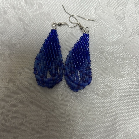 NEW - Boho Chic Hand Crafted Beaded Earrings - Picture 5 of 5